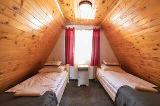 Дома для отпуска Dream Apart - Folkowy Dom z sauną Щирк Дом с 8 спальнями-24